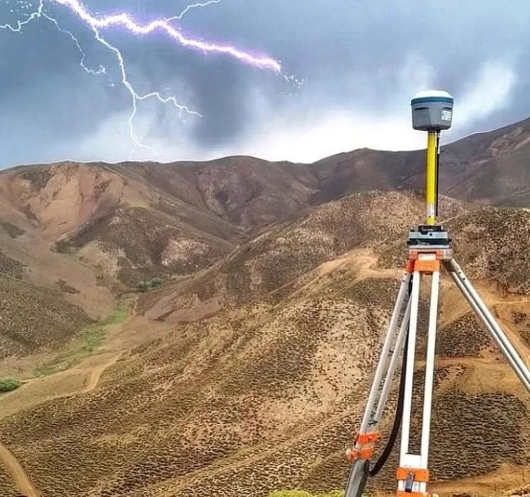 GNSS receiver positioned in mountainous terrain